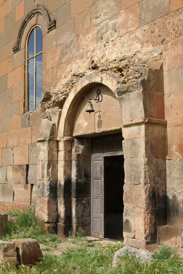 Die Kathedrale von Arutsch - das Eingangsportal