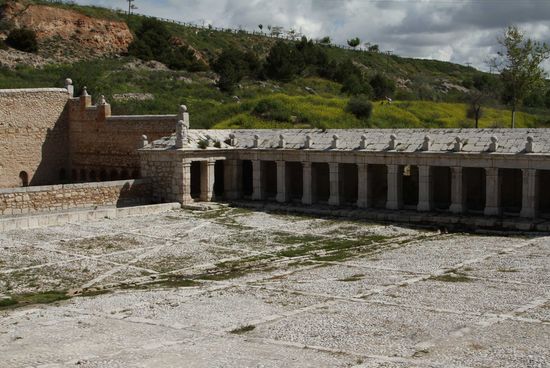Fuente Grande - großer Brunnen - hier wurde im Mittelalter die Wäsche gewaschen und die Tiere getränkt