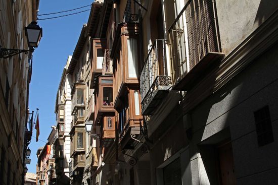 Balkone und Erker in der Cale la Plata