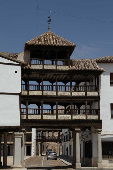 Plaza Mayor von Tembleque - Eingangsportal