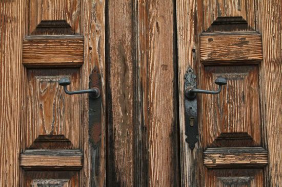 Kirche San Joan Bautista - Detail der Kirchentür