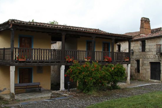 Castillo de Alba - Plaza Mayor