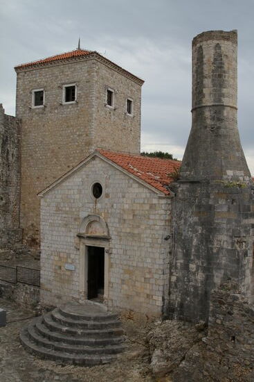 Ulcinj Museum - die Kirchen-Moschee