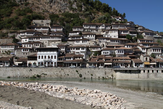 Berat - Stadt der tausend Fenster