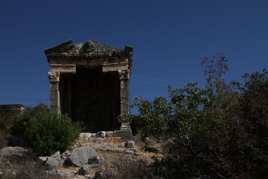 Haus- und Tempelgräber von Imbriogon, aus dem 2.-3. Jh., Ort Demircili