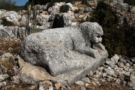 Tekkadin – Sarkophage einer römisch-byzantinischen Siedlung