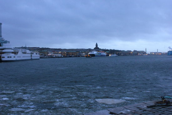 Der kühl wirkende Hafen!