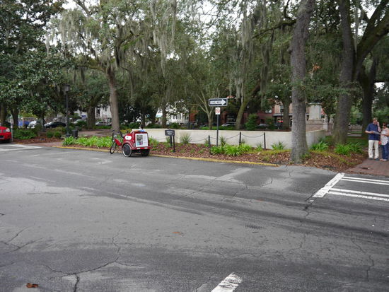 Im Film "Forrest Gump" stand dort die berühmte Bank.