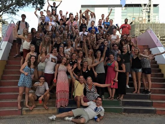 New Year - Silvester haben wir einfach mal mit wildfremden Leuten mitten in Melbourne gefeiert. Und es war echt cool! Ein unvergessliches Silvester! 