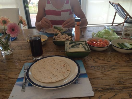 Housesitting in Point Cook - Lecker Wraps!!!