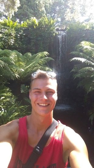 Melbourne City im botanischen Garten