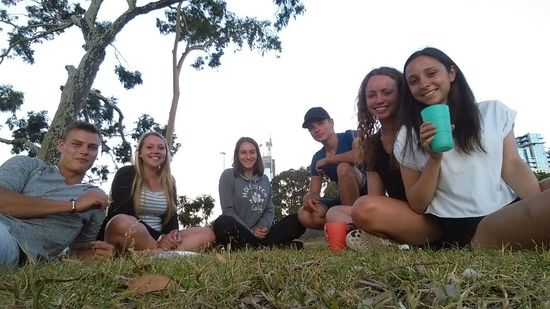 Was für ein Leben! 
Schön, dass wir diese vier Menschen kennenlernen durften!