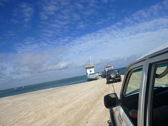 Fraser Island Tour - Fähre zur Insel