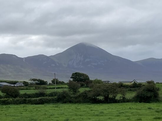 Auf dem Weg nach Kilmeena: Blick auf Croagh St. Patrick