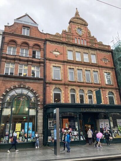 Hodges Figgis, Dawson Street
1768 gegründete Buchhandlung