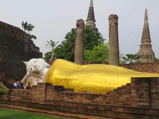 Wat Yai Chai Mongkol