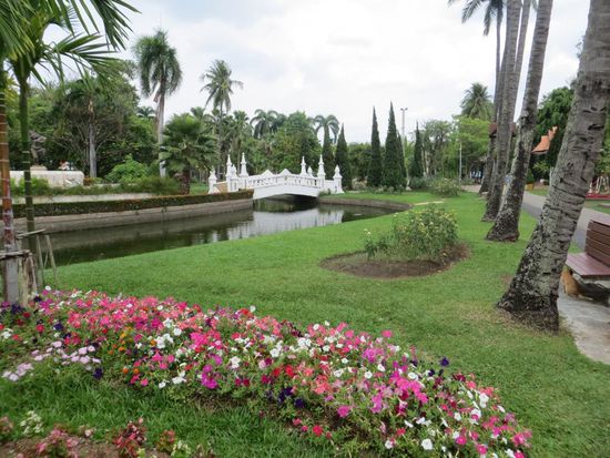 Stadtpark in der Altstadt von Chiang Mai