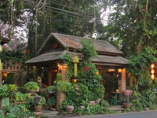 Art Gallery Coffee &amp; Drink Restaurant