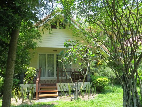 Unser Bungalow im Paradise Resort am Klong Prao Beach
