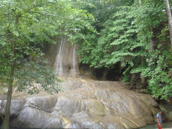 Sai Yok Noi Wasserfällchen...