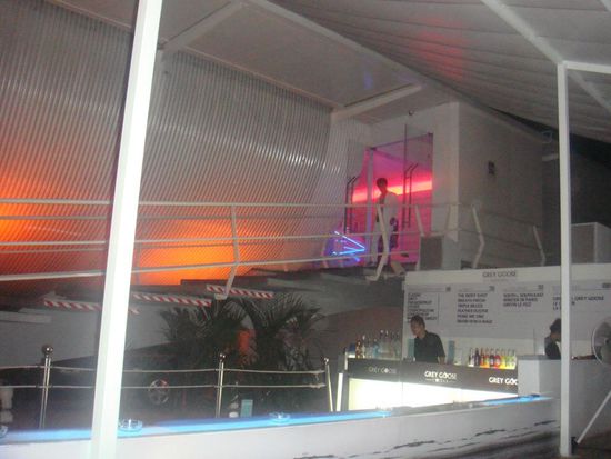 Clubbing im Bed Supper Club