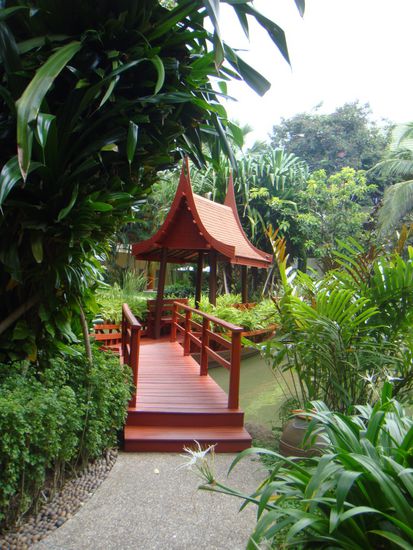 In der wunderschönen Anlage des Hyatt Regencys