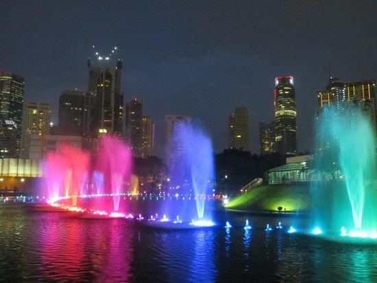 Wasserspiele im KLCC Park