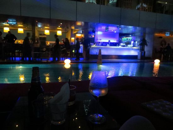 In unserem Separée ließen wir es uns gut gehen 