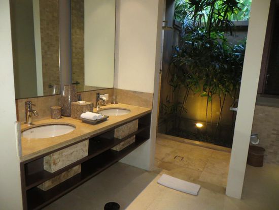 Unsere Poolvilla im Ahimsa Beach Jimbaran