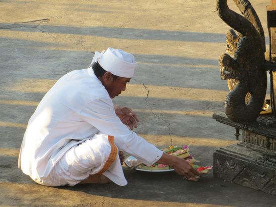 Weihung der Opfergaben