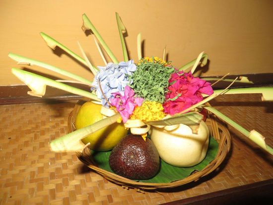 Opfergabe an unserem Hotelbett