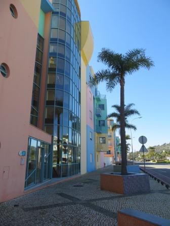 Unser pastellfarbenes Haus an der Marina