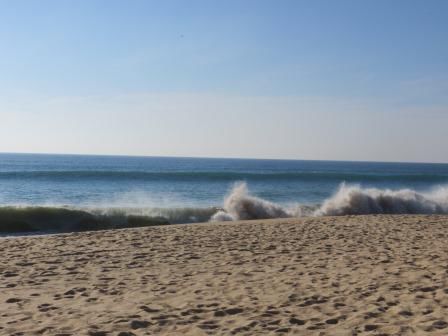 Wellengang am Faro-Beach