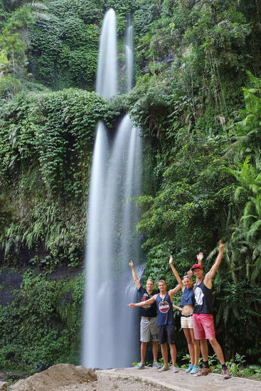 Der erste der beiden Wasserfälle...Sendang Gile