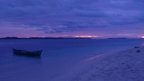 Sonnenuntergang auf Pulau Sikandang