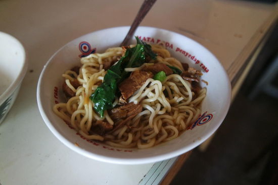 Die beste Nudelsuppe die wir je gegessen haben...Mie Ayam vom feinsten!