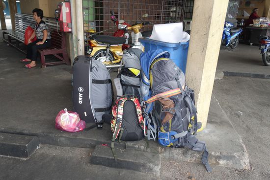 Mit Sack und Pack geht's weiter...