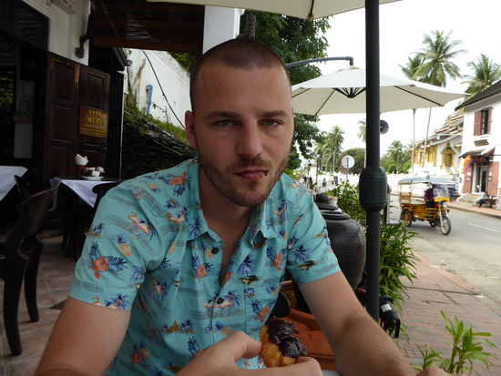 Un choco-croissant s'il-vous-plait