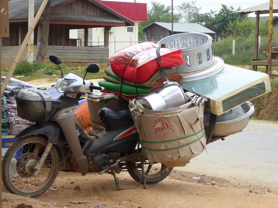 Laotischer Transporter