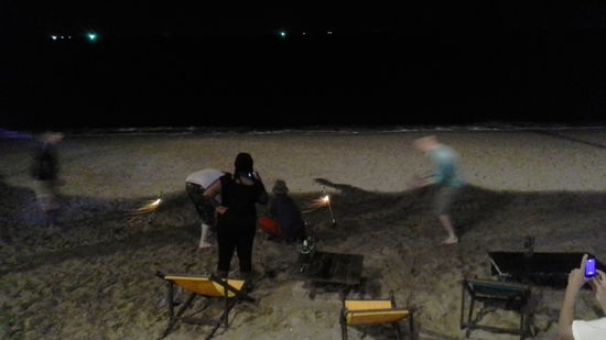 Daniel hat zum Abschied Feuerwerk organisiert!