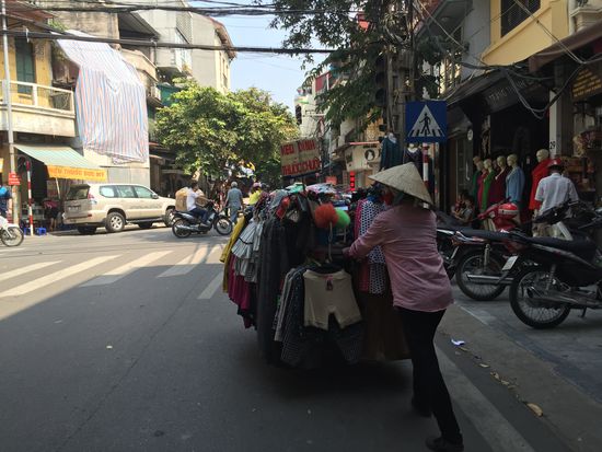 Shaper Höschen kann man auch unterwegs kaufen 