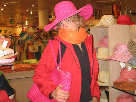 ...und später folgte der Karstadt-Rausch der Katharina W. oder einfach Kathi (man kann ja auch nicht immer nur in Trekking-Sachen rumlaufen)...
