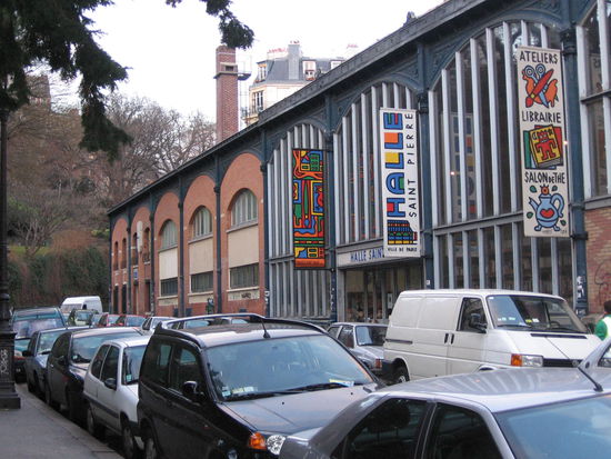 Noch auf "meiner" Seite ... die "Halle Saint Pierre" (nette Kunsthalle für Freunde moderner Kunst und ein sehr nettes Café)