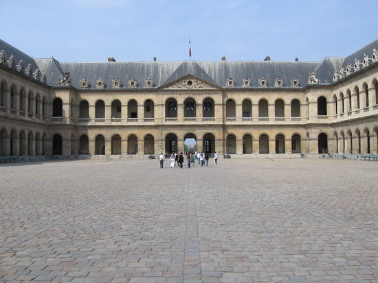 Cour d'hônneur