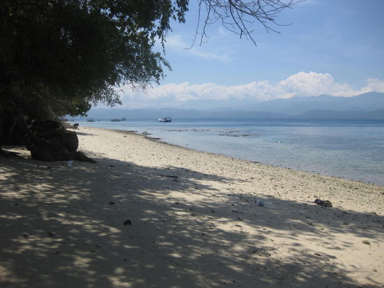 Es gibt ja schlimmere Strände ...