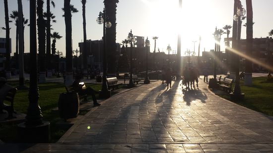 Plaza de Armas (zentraler Platz jeder peruanischen Stadt, um den sich alle wichtigen Geschäfte, Unterkünfte und Restaurants tummeln)- hier in Chincha