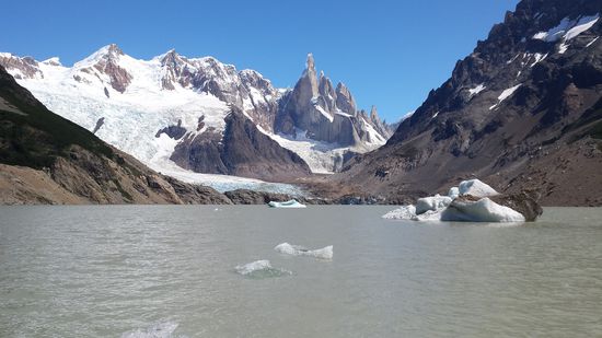 Laguna Torre am Fuß des Cerro Torre