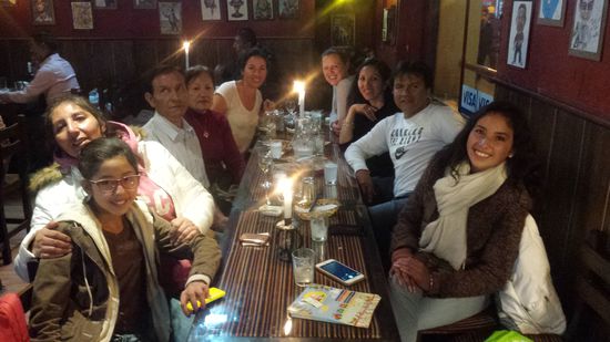 Die gemütliche Abendrunde- Yaliles Familie