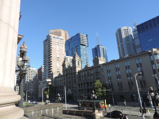 Skyline von Melbourne vom Parliament aus
