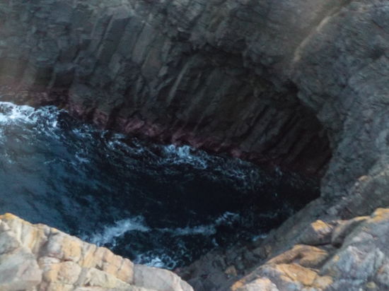Da schießt das Wasser ins Blowhole...